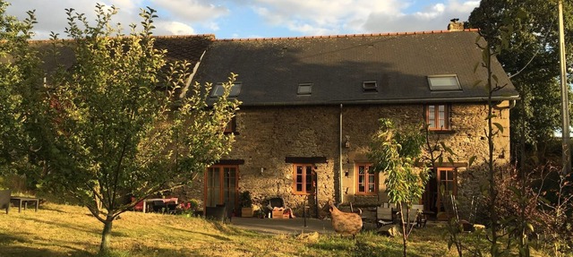 Beautifully renovated country house, close to the main attractions of Brittany in Bazouges-la-Perouse