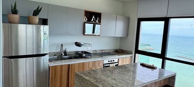 Progreso Oceanfront Escape Panoramic Views at Yucalpetén Resort Marina in Progreso